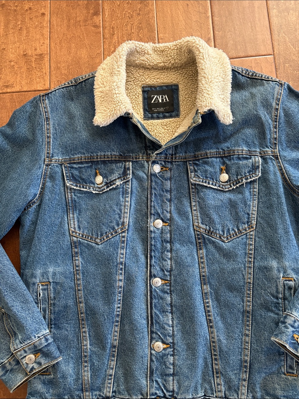 Zara Blue Denim Jacket with Cream Sherpa Collar - Picture 3 of 6